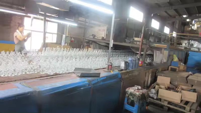 Shandong Rich Glass Products Co., Ltd productielijn van de fabrikant