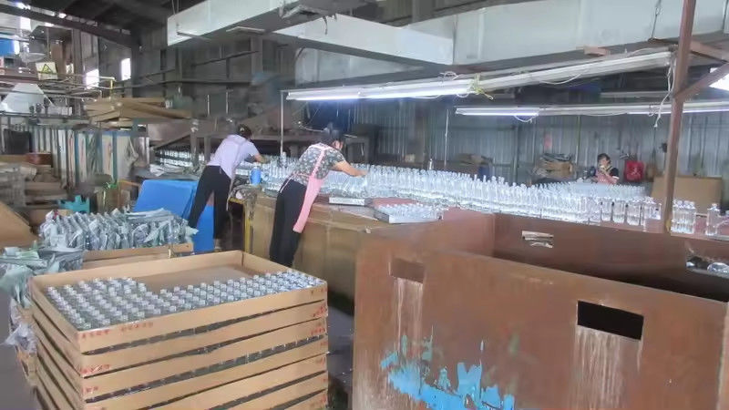 Shandong Rich Glass Products Co., Ltd productielijn van de fabrikant